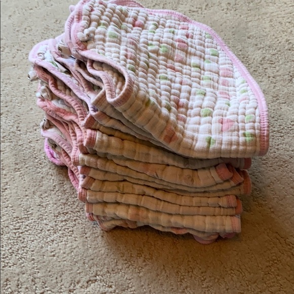 Burpy Bibs - Picture 1 of 8